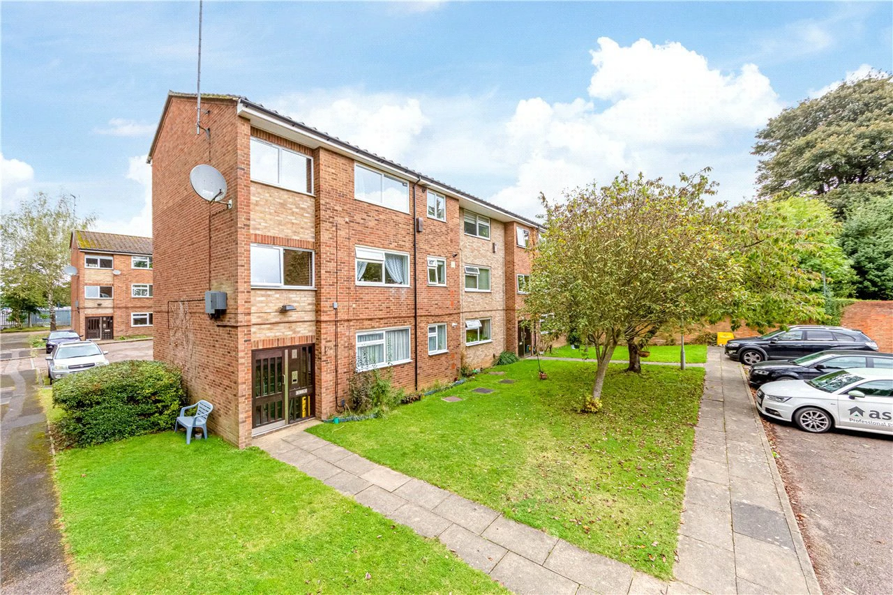 Aysgarth Close