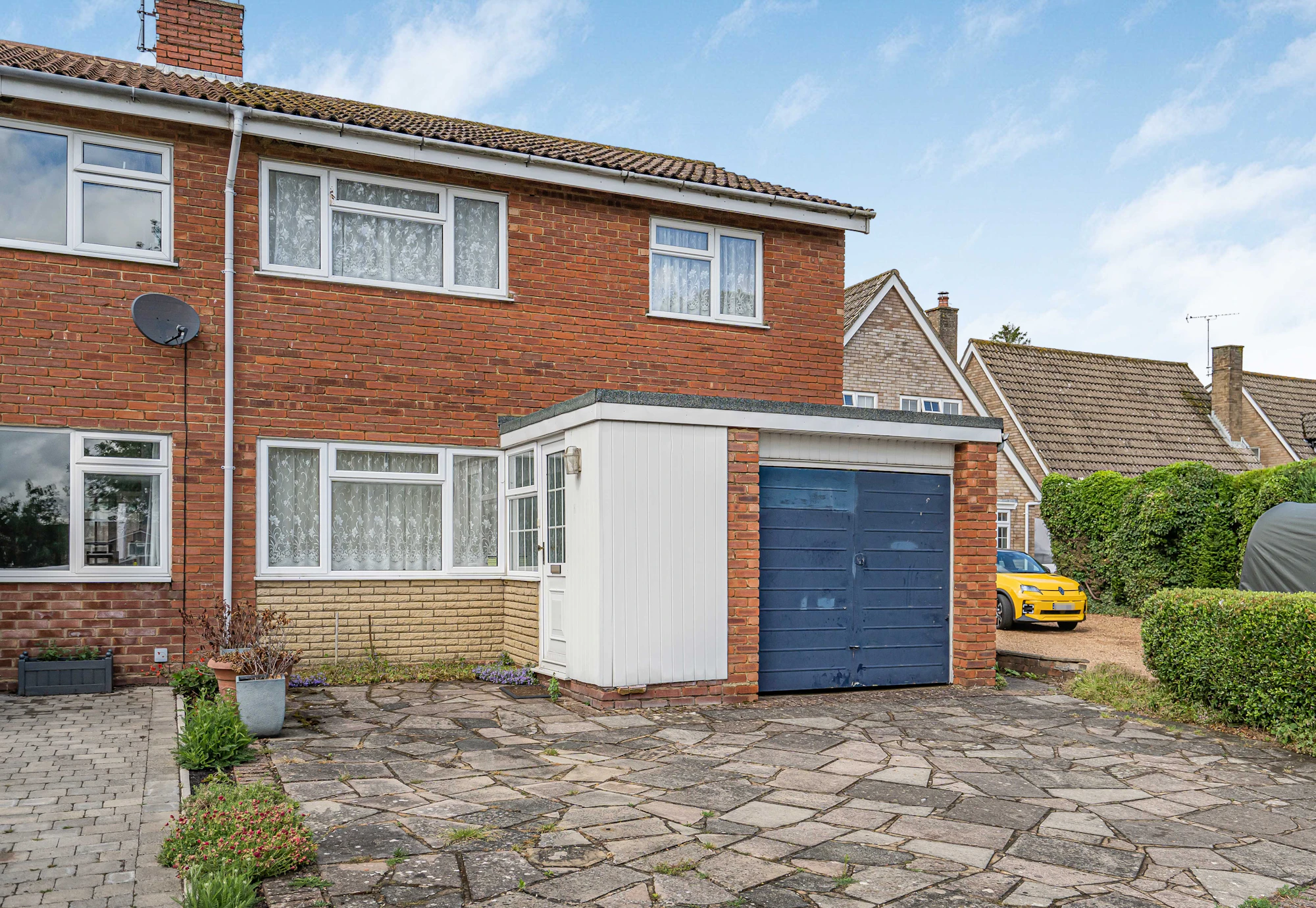 College Close, Flamstead, St Albans, AL3 8DJ